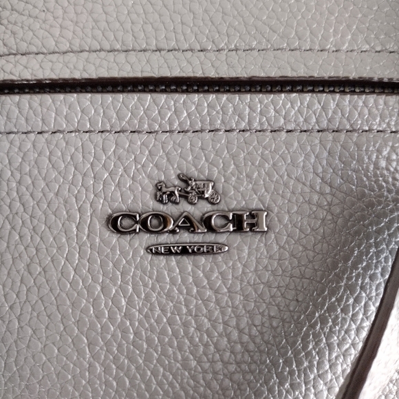 Coach Prairie Satchel - Picture 3 of 17